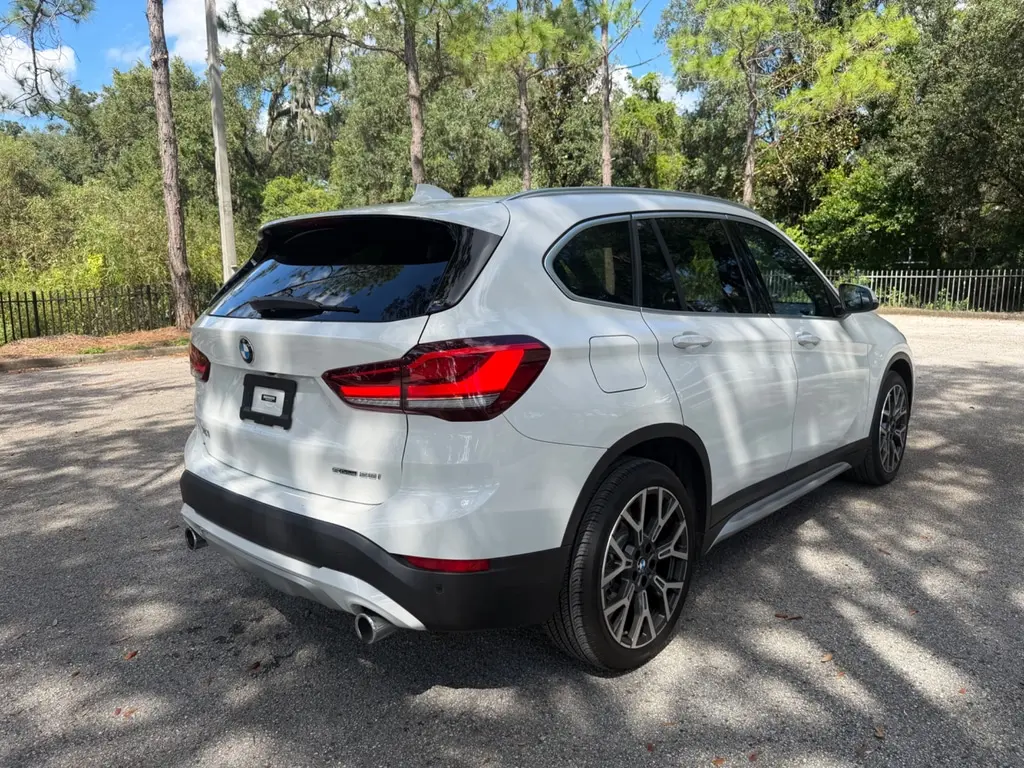 2022 BMW X1 SDRIVE28I photo 5