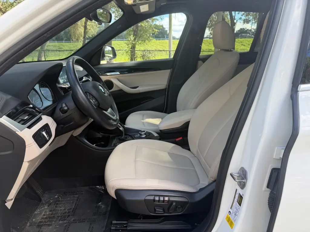 2022 BMW X1 SDRIVE28I photo 19