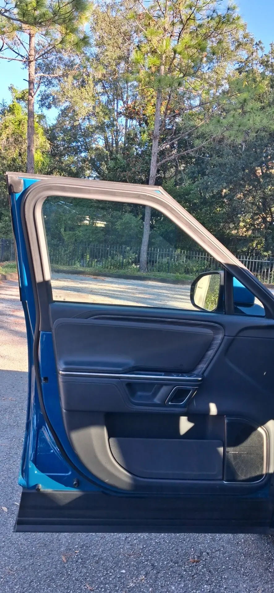 2022 RIVIAN R1T ADVENTURE PACKAGE photo 20