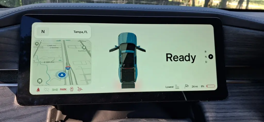 2022 RIVIAN R1T ADVENTURE PACKAGE photo 22