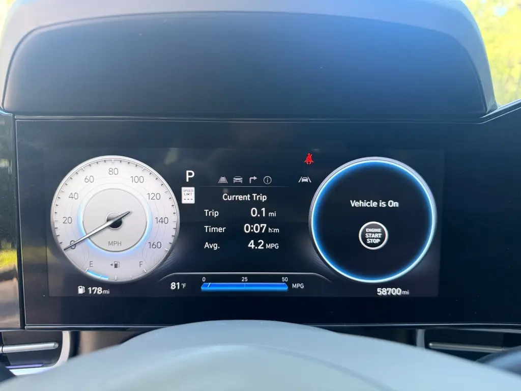 2024 HYUNDAI ELANTRA SEL photo 22