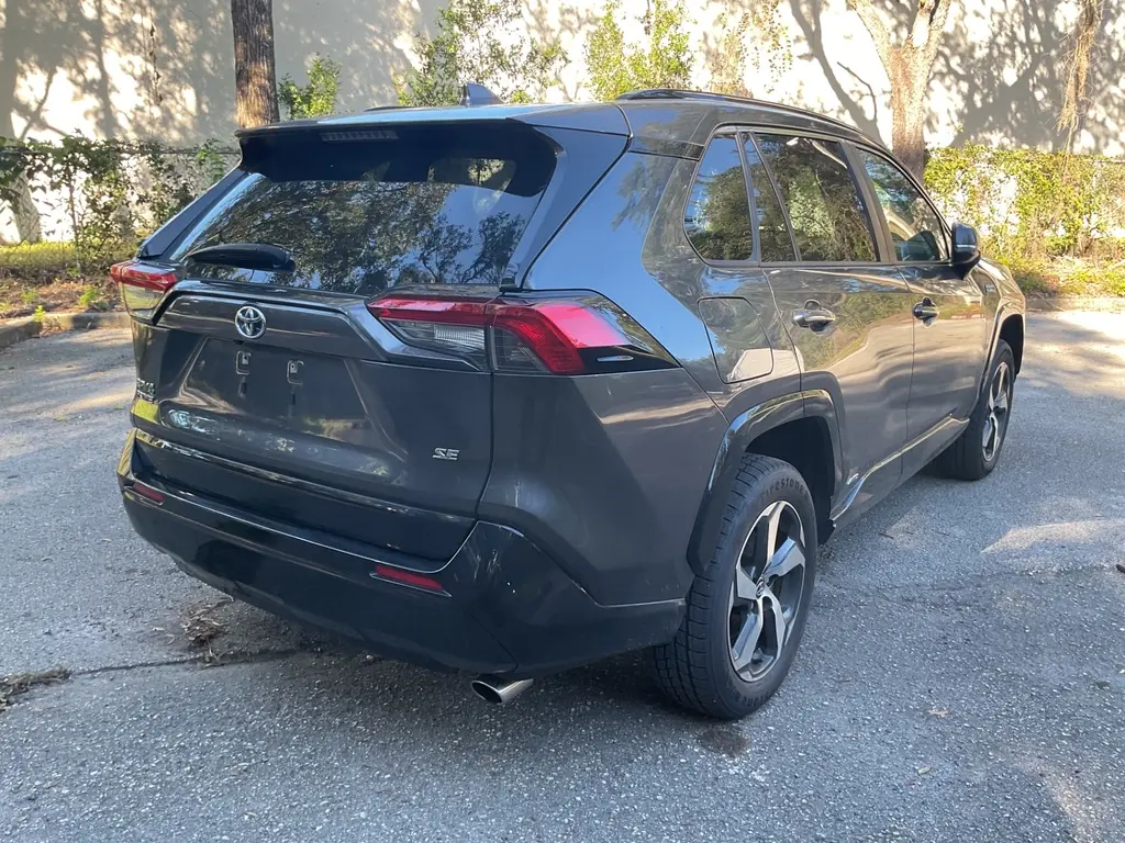2021 TOYOTA RAV4 PRIME SE photo 5