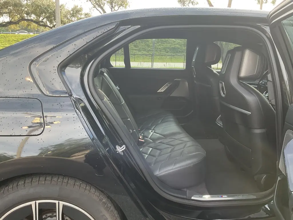 2023 BMW 7 SERIES 740I photo 16