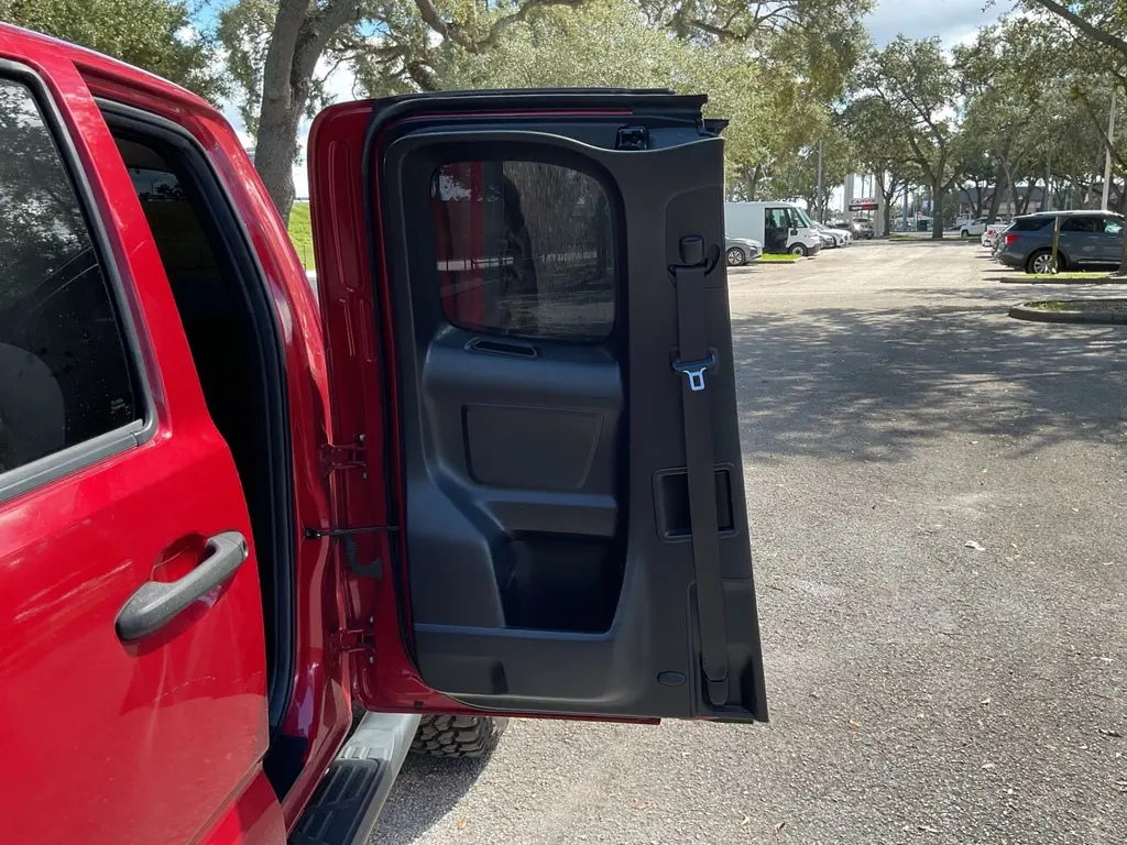 2022 TOYOTA TACOMA 2WD SR photo 10