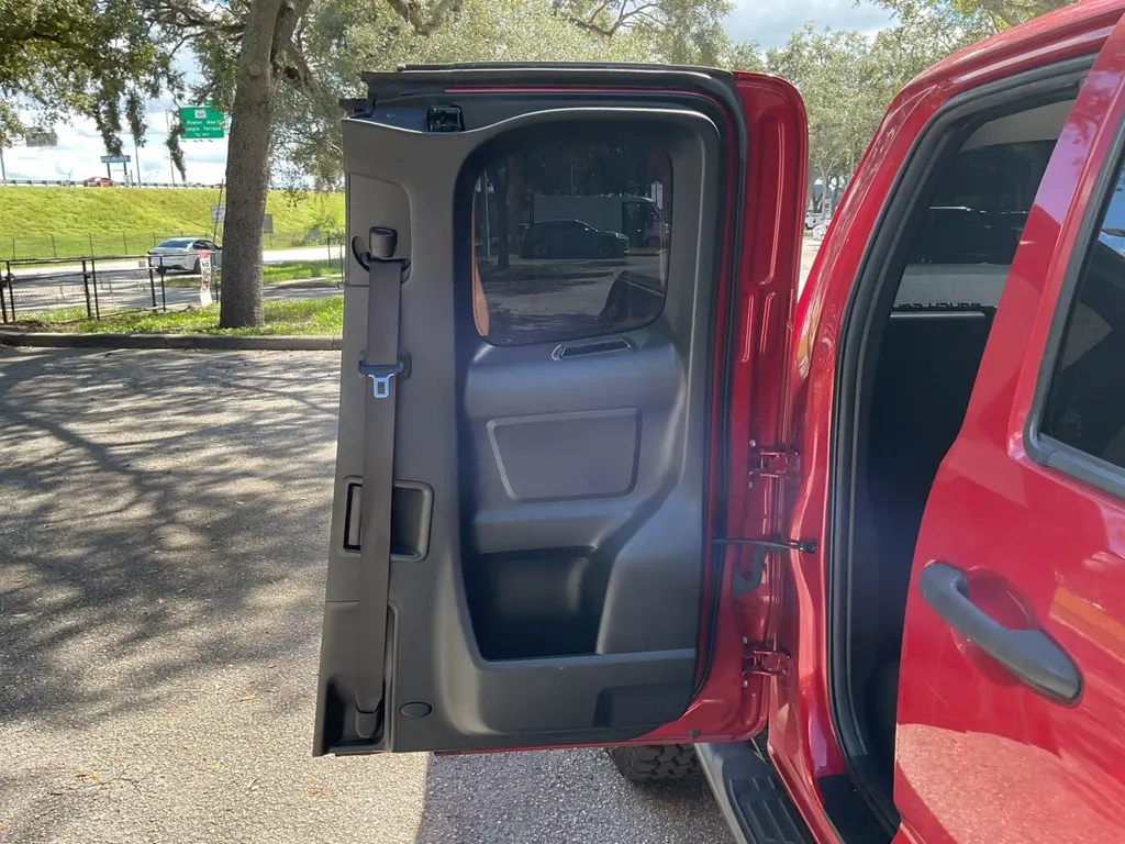 2022 TOYOTA TACOMA 2WD SR photo 17