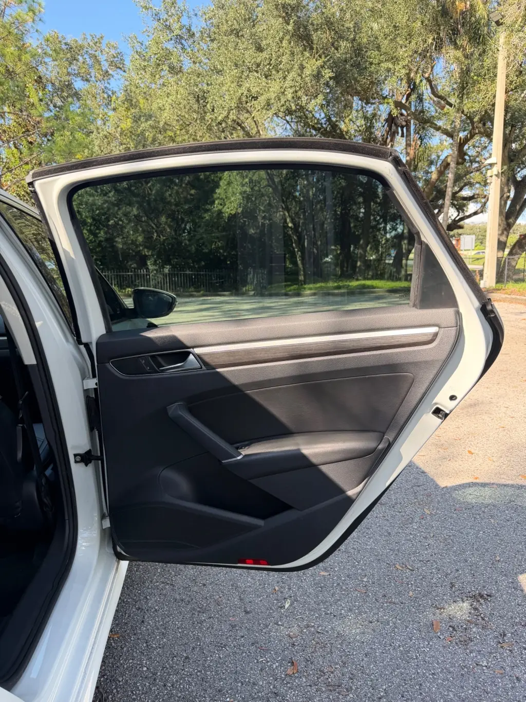 2017 VOLKSWAGEN PASSAT 1.8T SE photo 11
