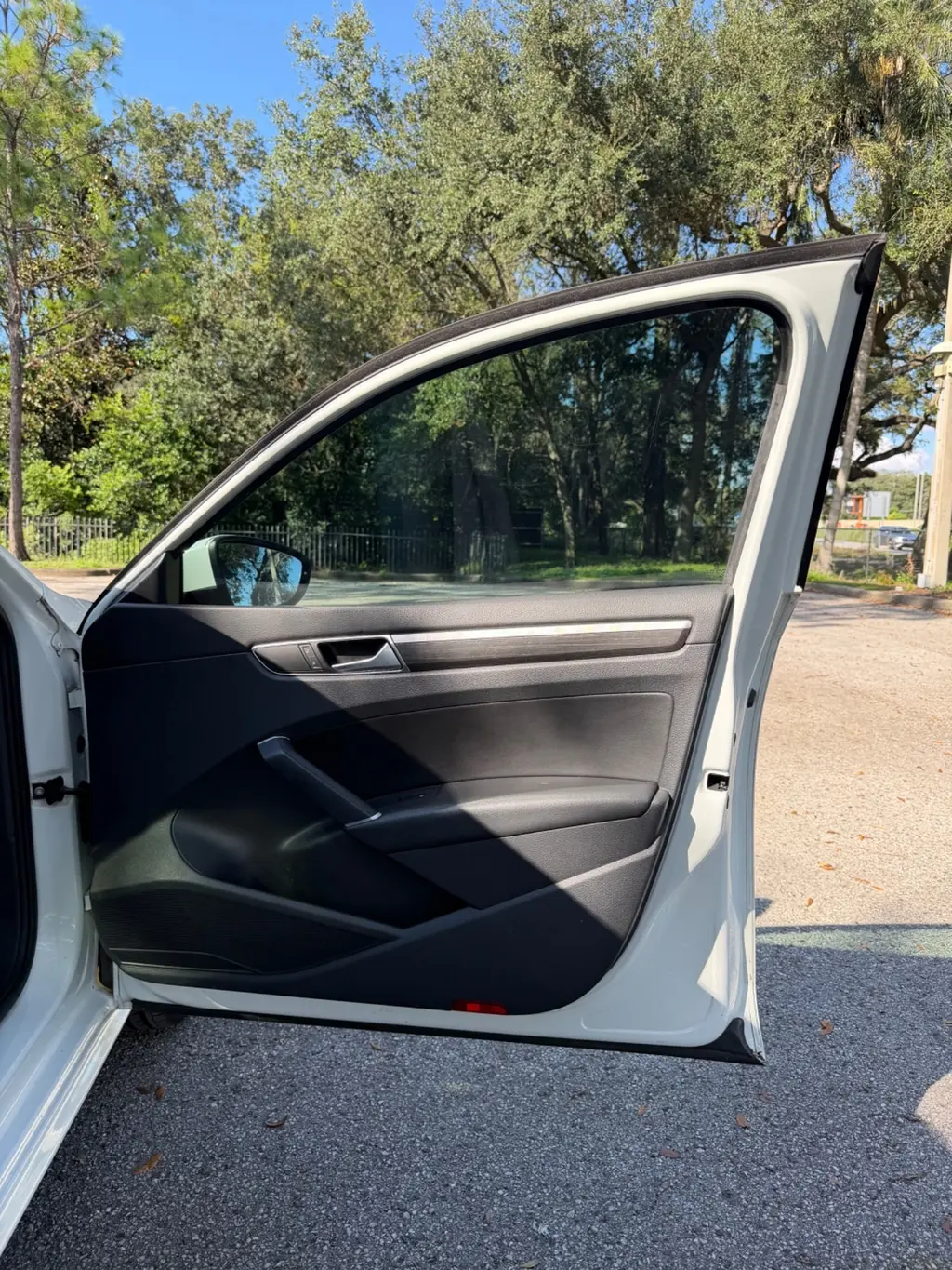 2017 VOLKSWAGEN PASSAT 1.8T SE photo 14