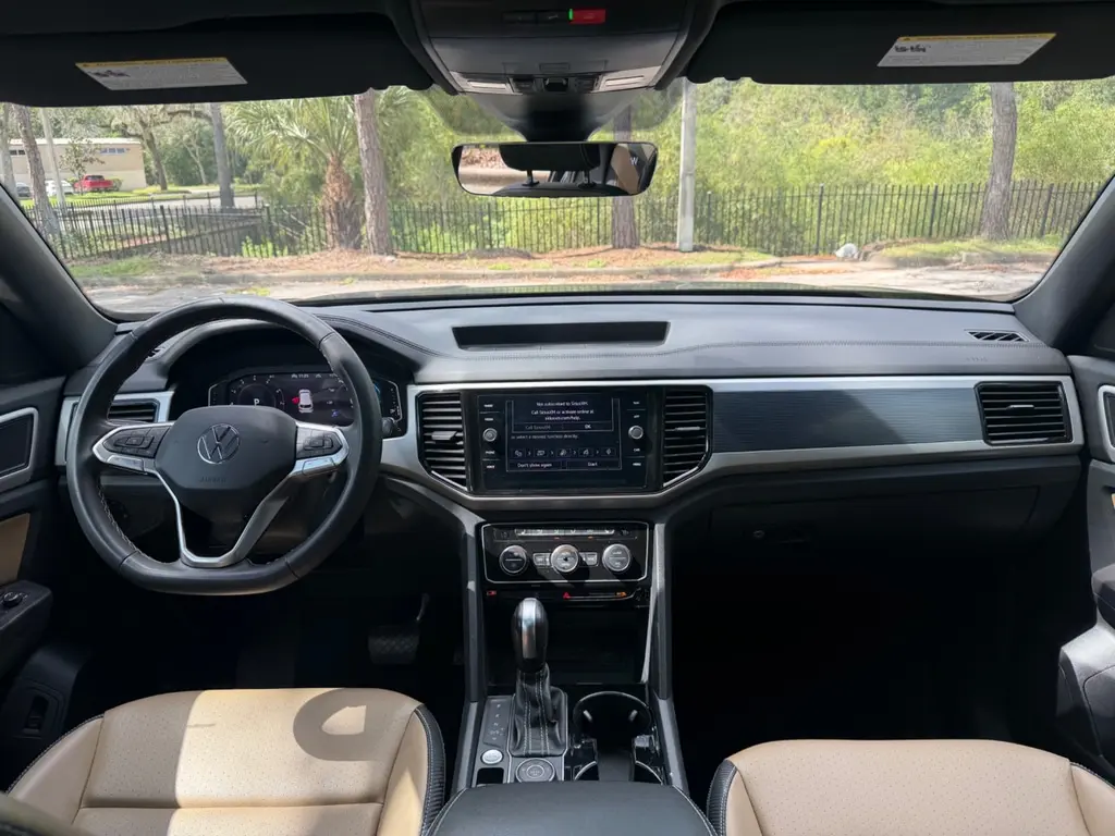 2023 VOLKSWAGEN ATLAS CROSS SPORT 2.0T SEL photo 15