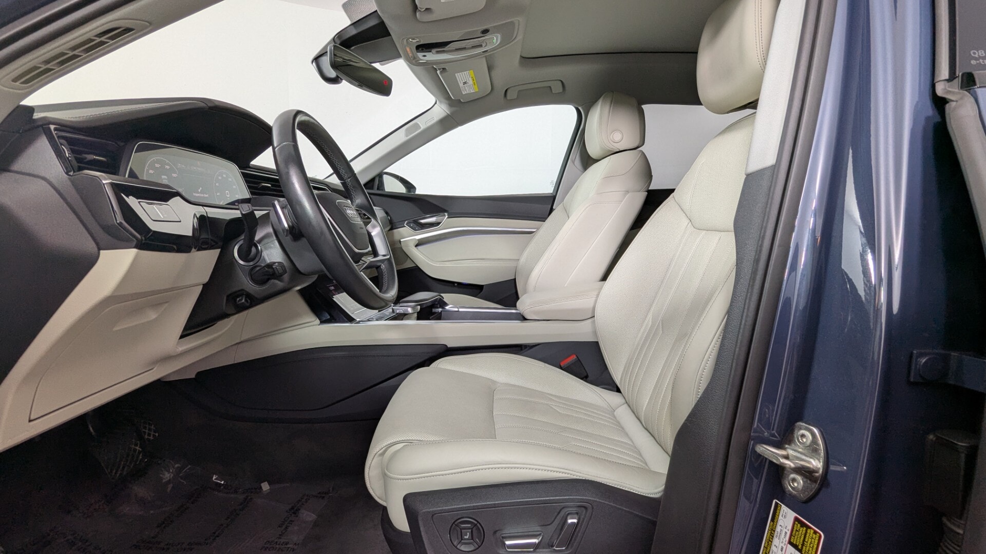 Florida Fine Cars - Used vehicle - SUV AUDI Q8 E-TRON 2024