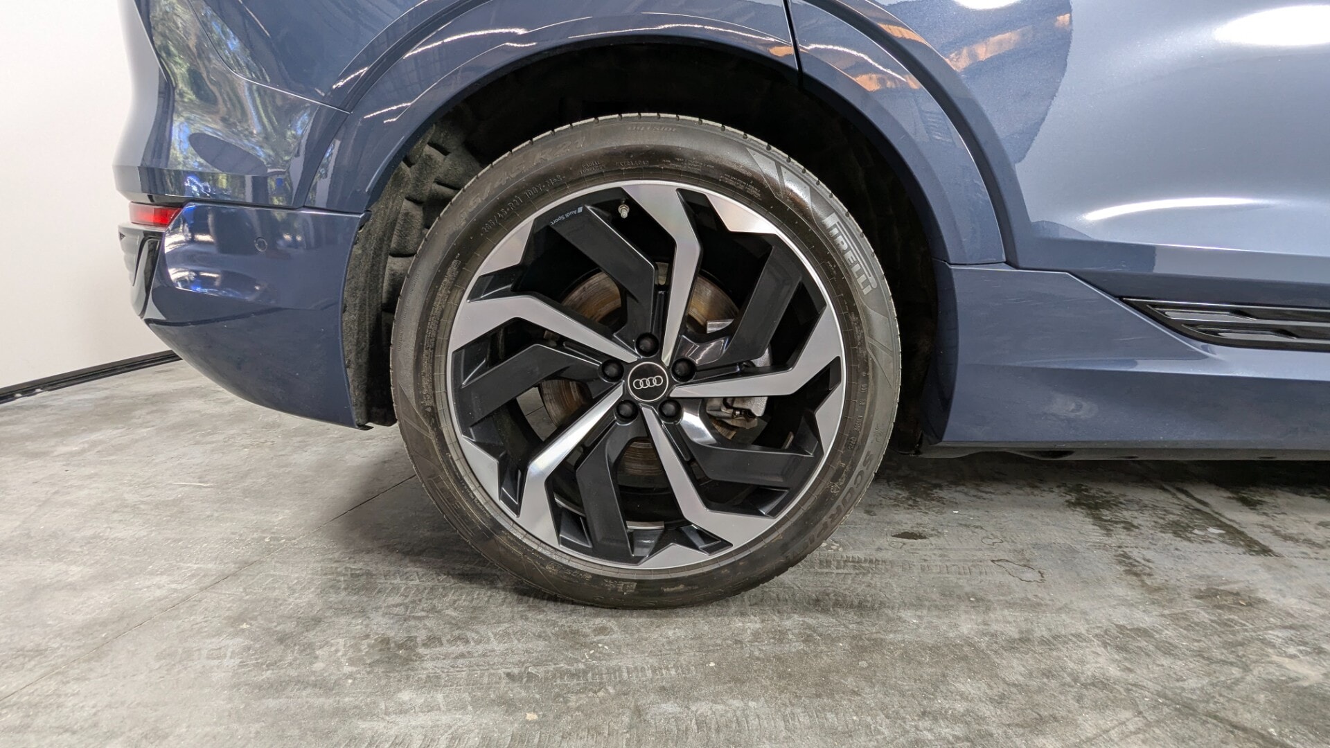 Florida Fine Cars - Used vehicle - SUV AUDI Q8 E-TRON 2024