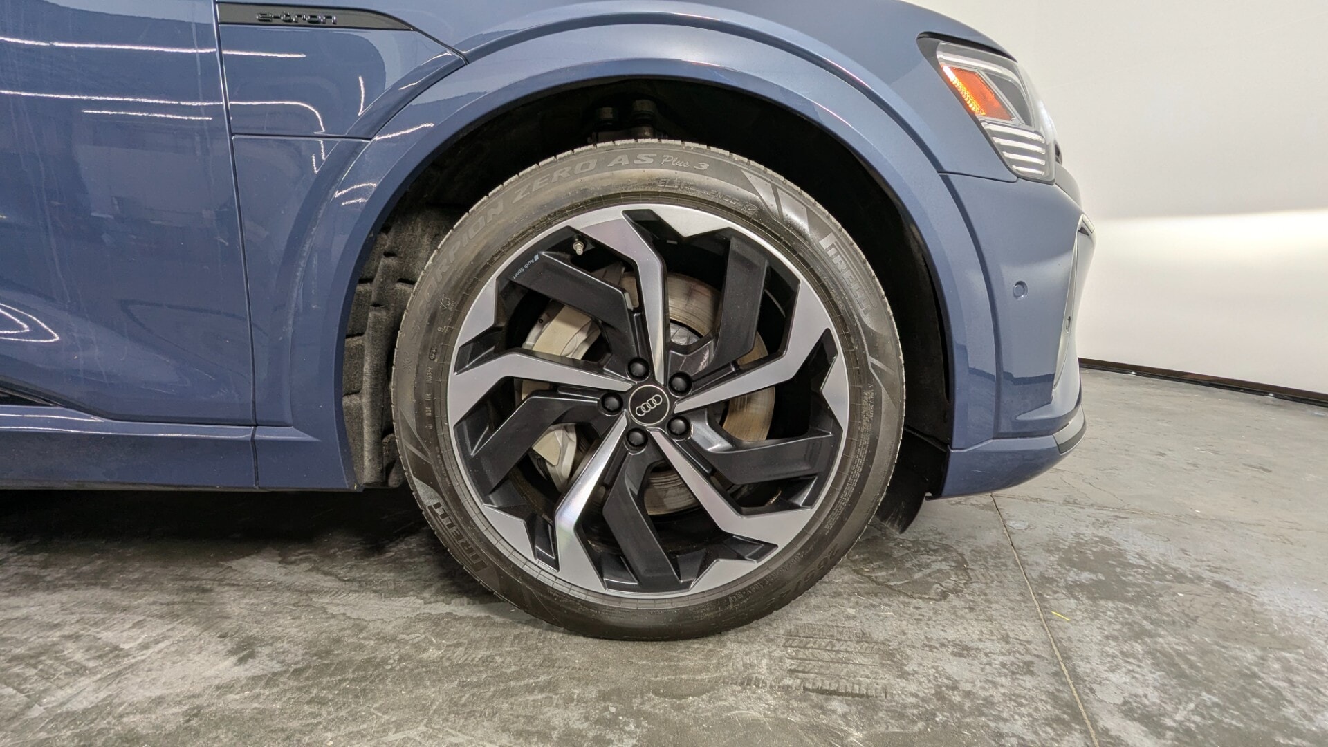 Florida Fine Cars - Used vehicle - SUV AUDI Q8 E-TRON 2024