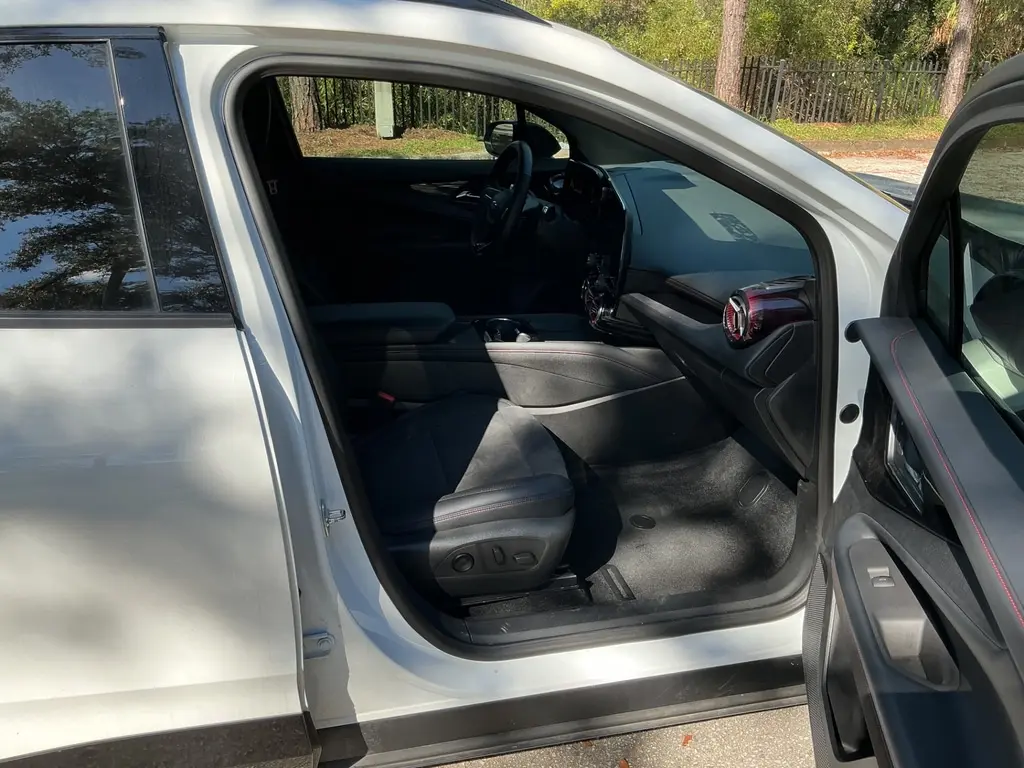 2024 CHEVROLET BLAZER EV EAWD RS 1RS photo 18