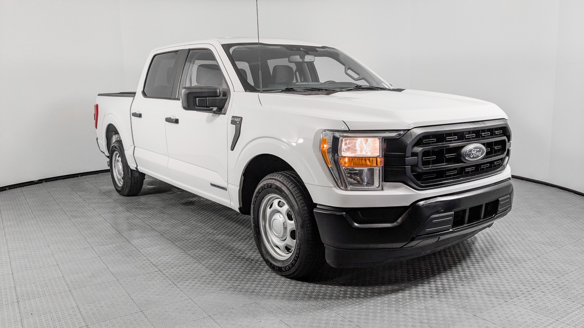 2021 FORD F-150 XL photo 10