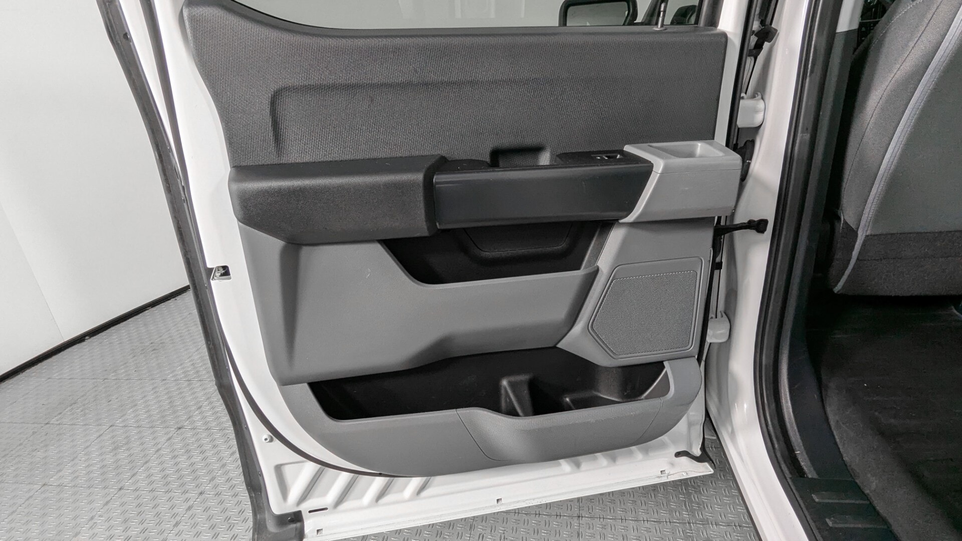 2021 FORD F-150 XL photo 15