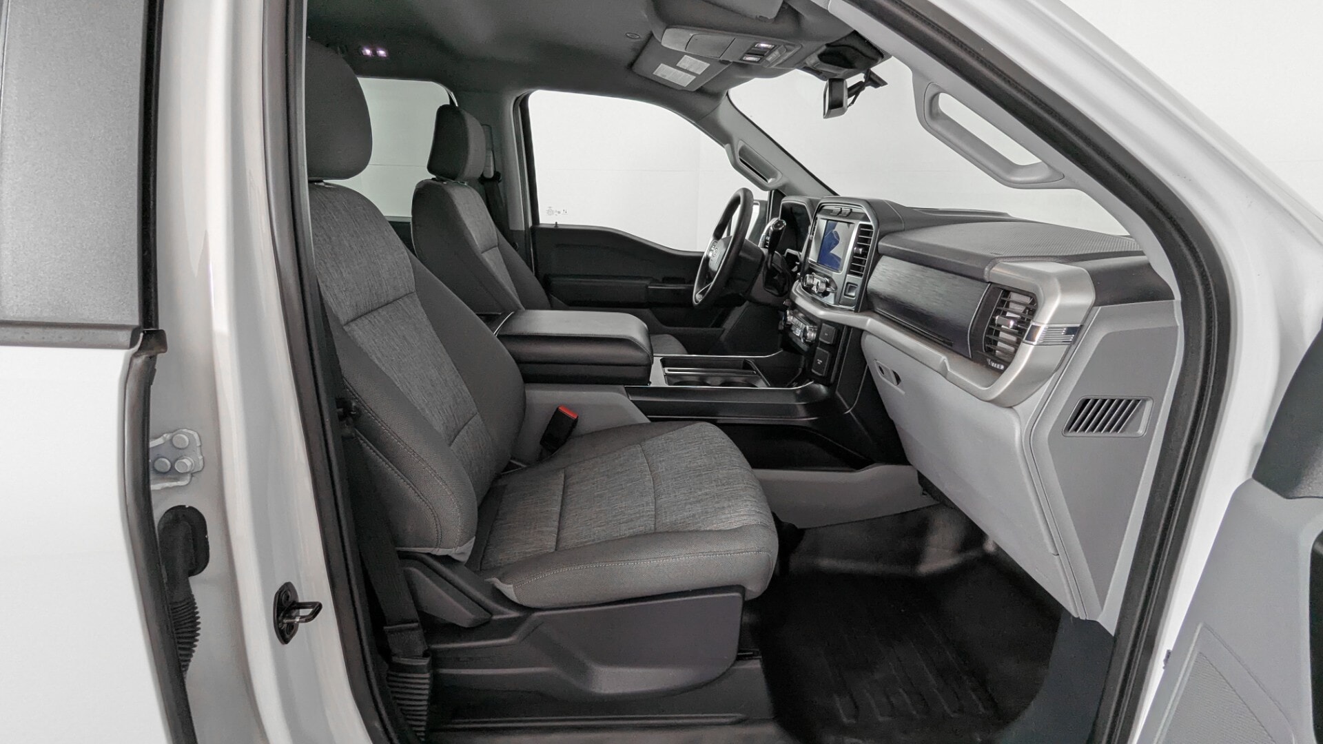 2021 FORD F-150 XL photo 22