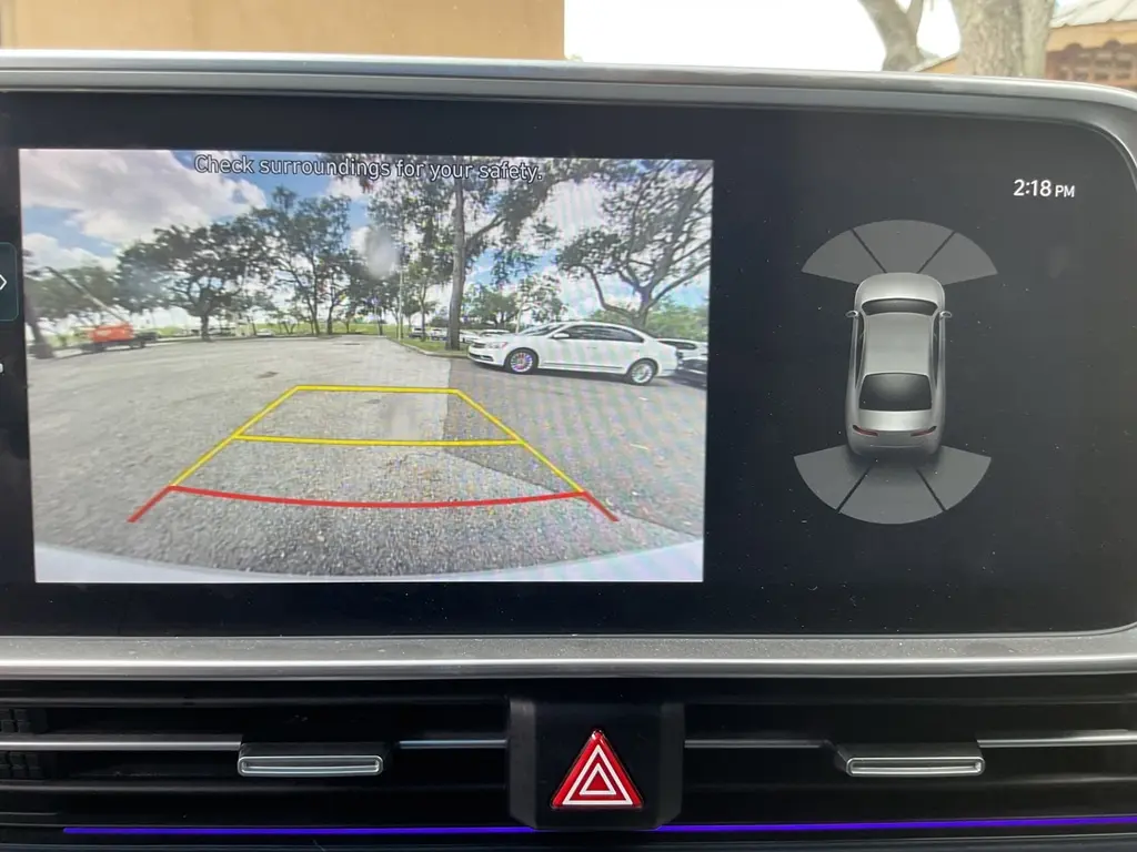 2024 HYUNDAI IONIQ 6 SEL photo 21