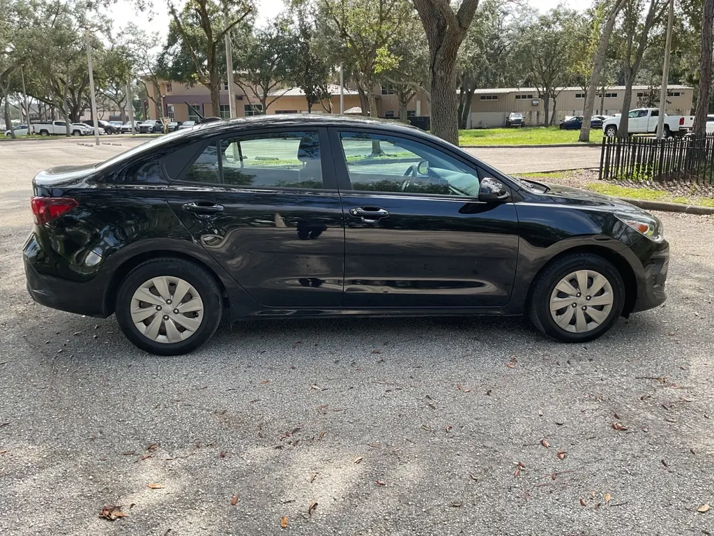 2023 KIA RIO LX photo 6