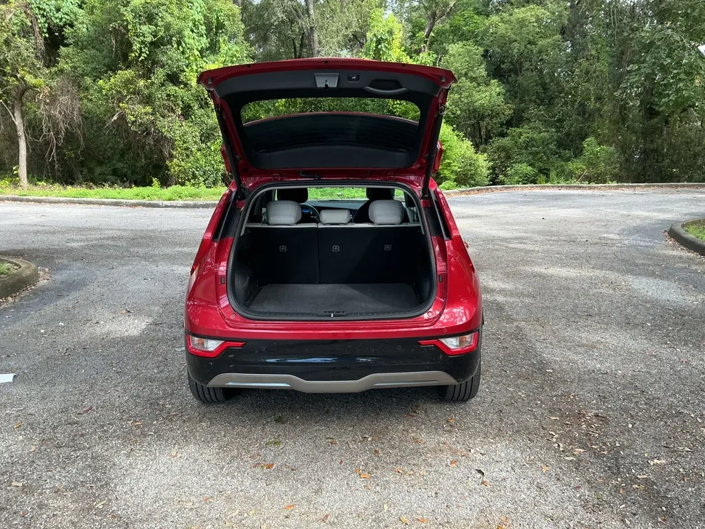 2023 KIA NIRO EV WIND photo 28
