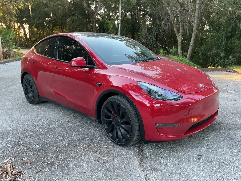2021 TESLA MODEL Y PERFORMANCE photo 7