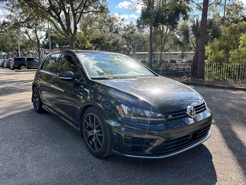 2017 VOLKSWAGEN GOLF R photo 7