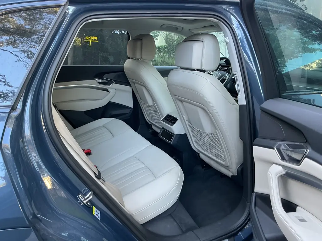 2024 AUDI Q8 E-TRON PREMIUM PLUS photo 14