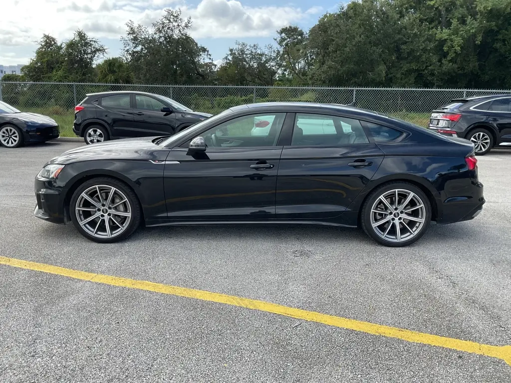 2025 AUDI A5 SPORTBACK S LINE PREMIUM photo 2