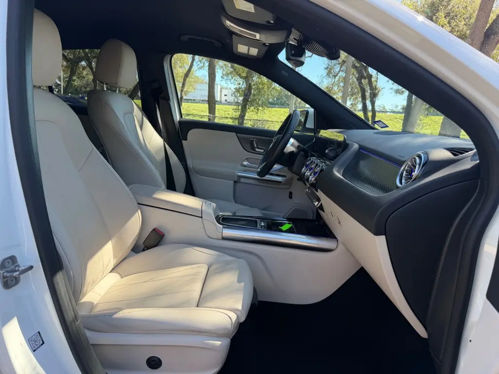 2025 MERCEDES-BENZ GLA GLA 250 photo 11