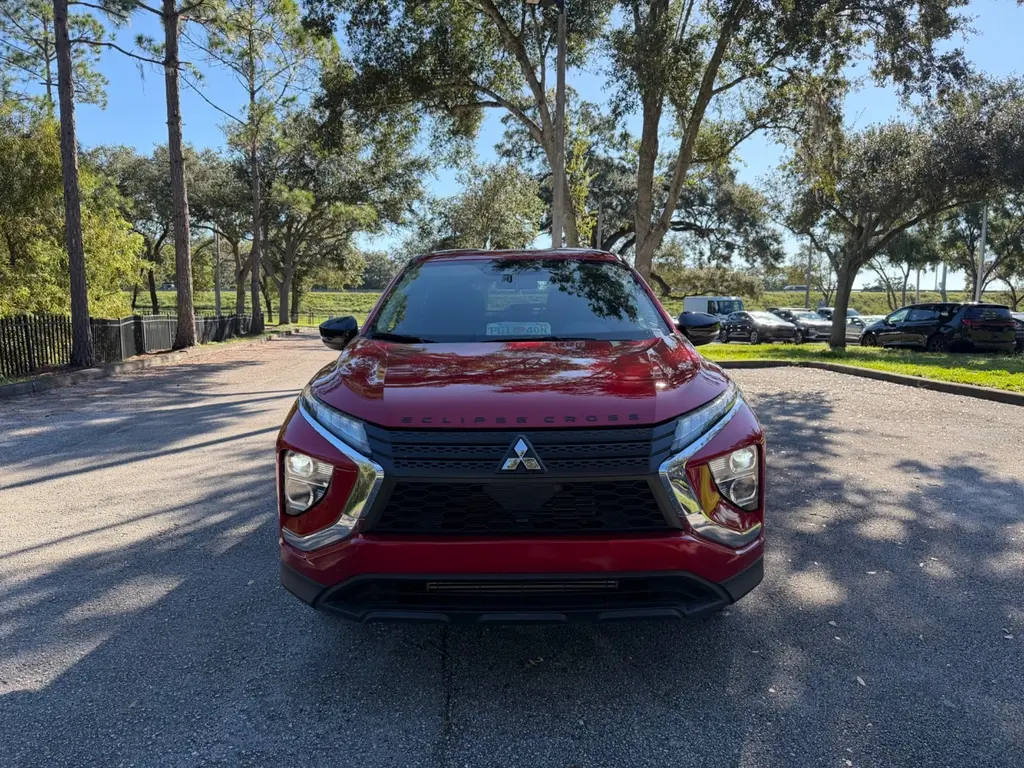 2024 MITSUBISHI ECLIPSE CROSS LE photo 6