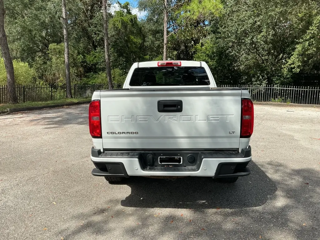 2022 CHEVROLET COLORADO 2WD LT photo 4