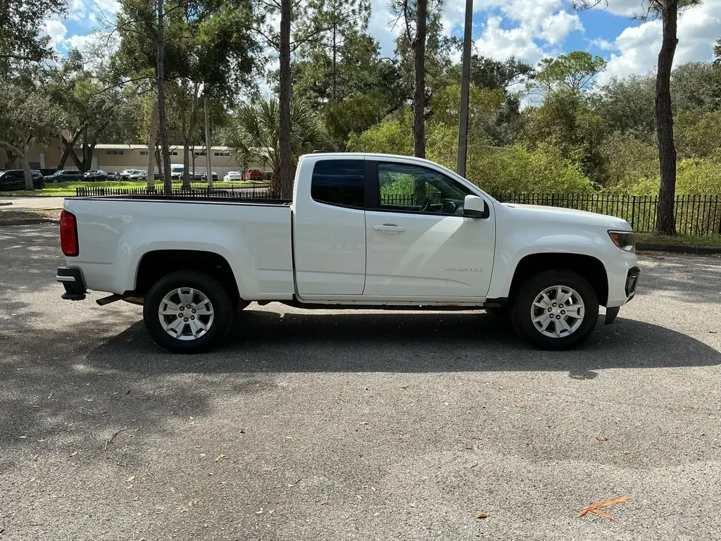 2022 CHEVROLET COLORADO 2WD LT photo 6