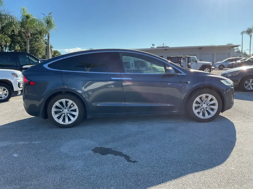 2020 TESLA MODEL X LONG RANGE photo 7