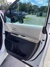 2022 TOYOTA SIENNA XLE thumbnail 16