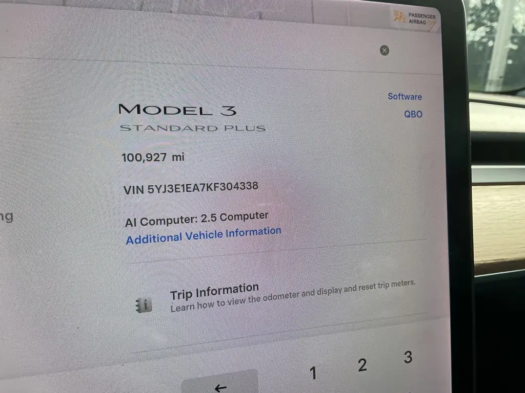 2019 TESLA MODEL 3 Standard Range Plus photo 21