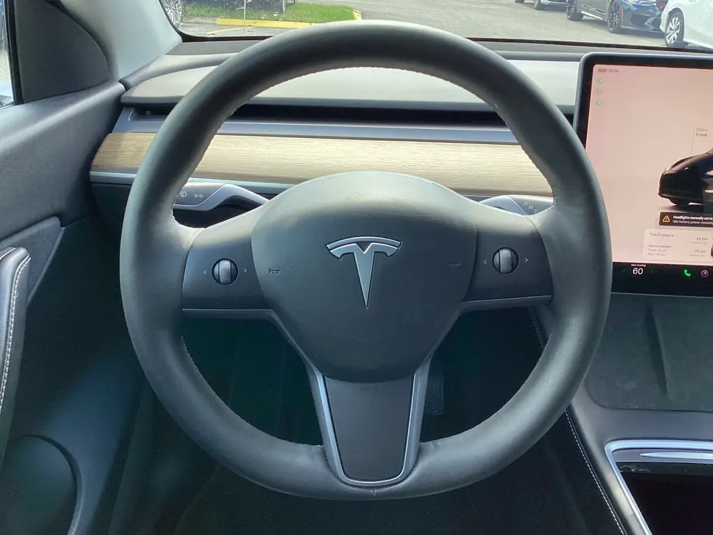 2022 TESLA MODEL Y LONG RANGE photo 23