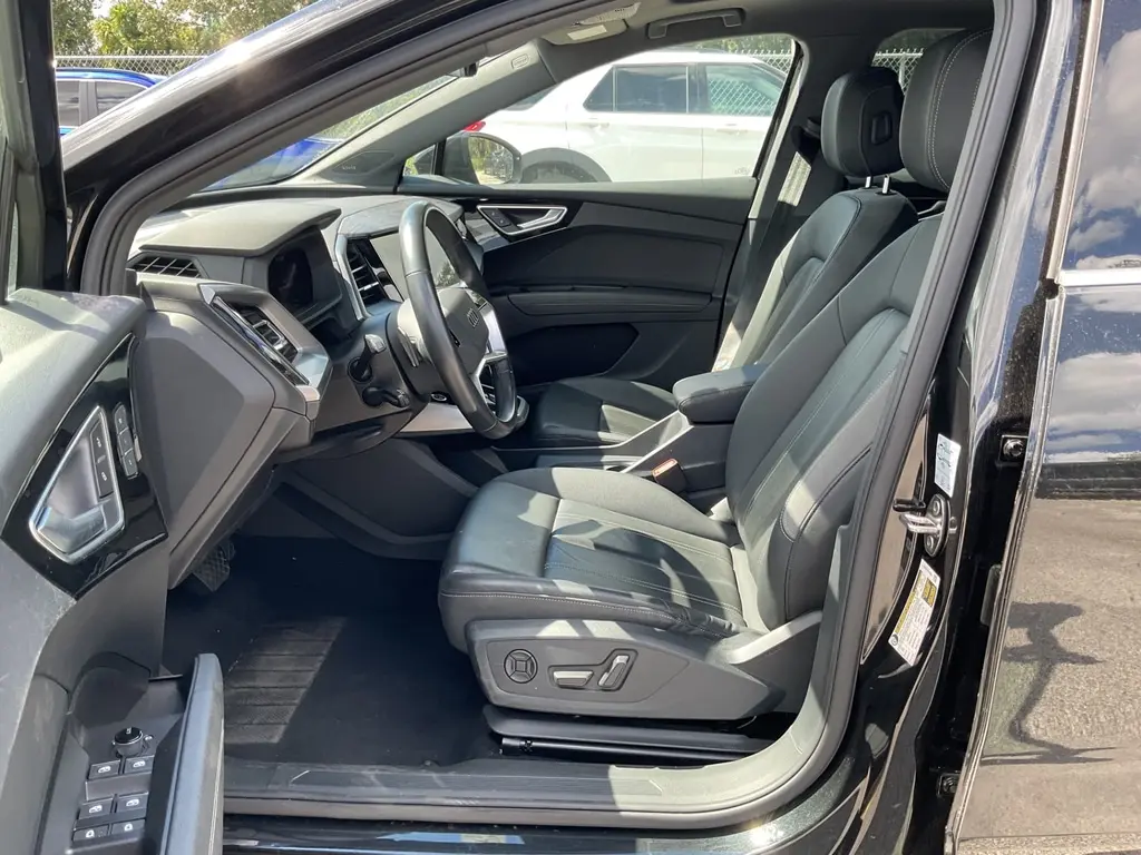 2023 AUDI Q4 E-TRON PREMIUM PLUS photo 10