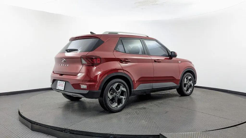 2022 HYUNDAI VENUE LIMITED photo 7