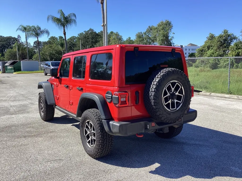 2025 JEEP WRANGLER RUBICON photo 11