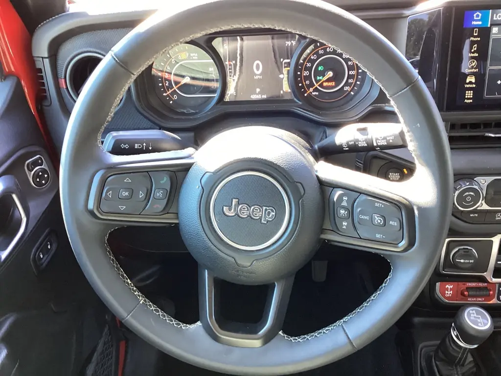 2025 JEEP WRANGLER RUBICON photo 23