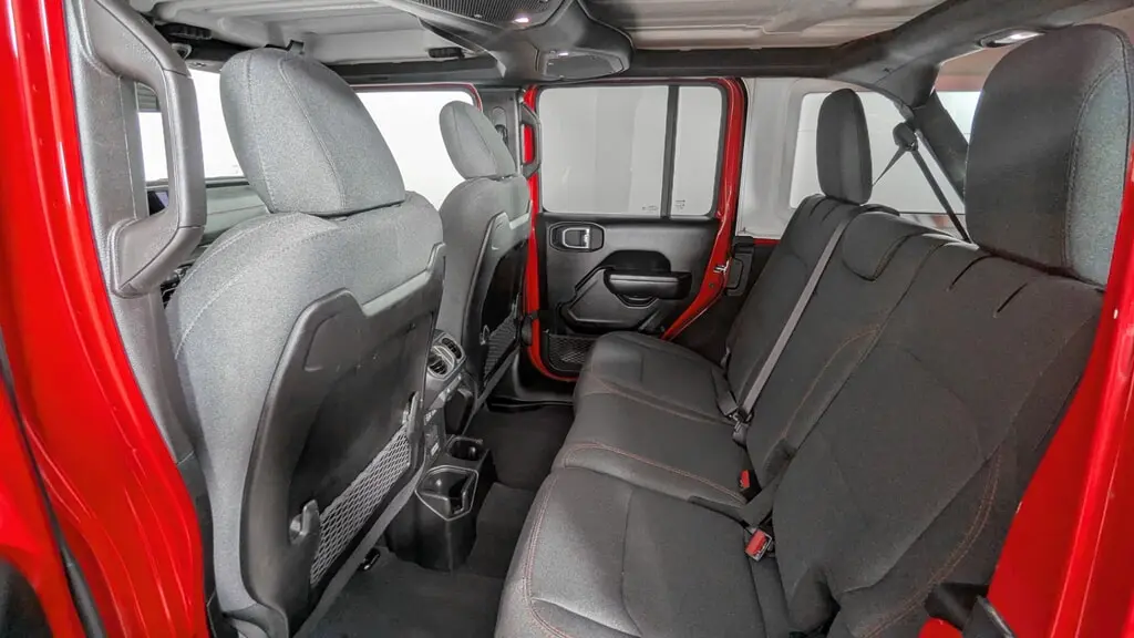 2025 JEEP WRANGLER RUBICON photo 16