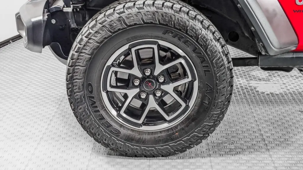 2025 JEEP WRANGLER RUBICON photo 33
