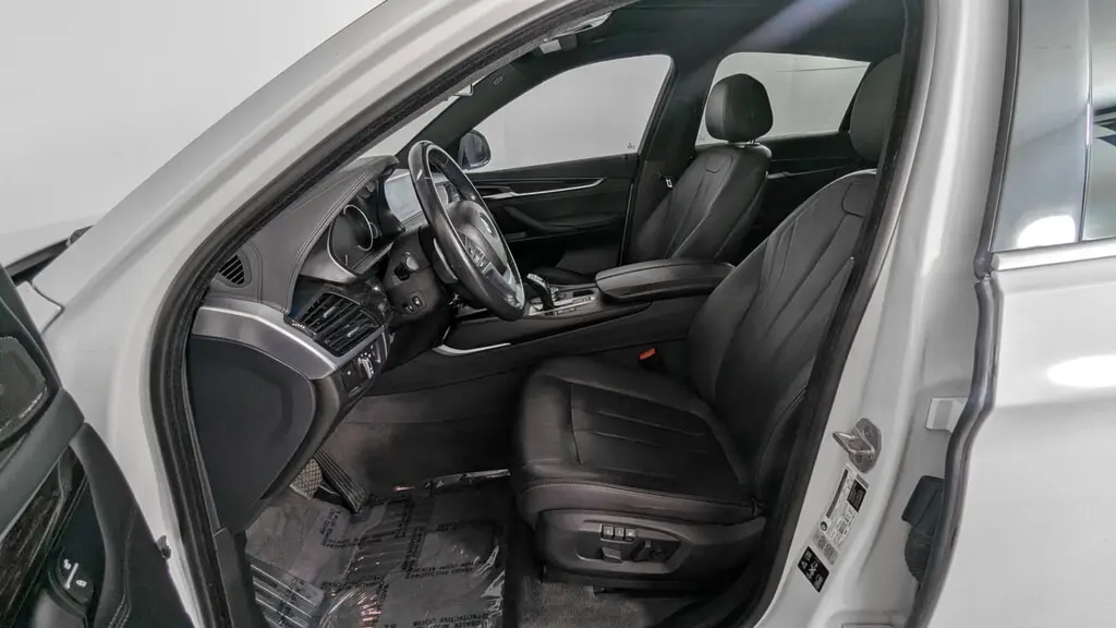 2018 BMW X6 XDRIVE35I photo 12