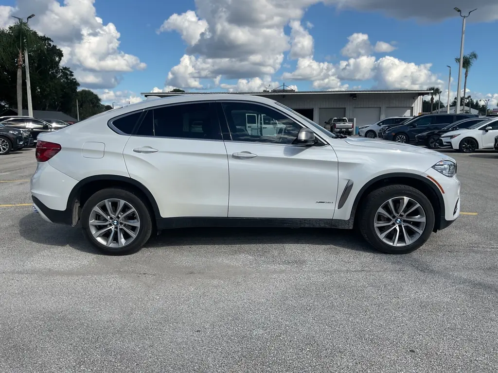 2018 BMW X6 XDRIVE35I photo 11