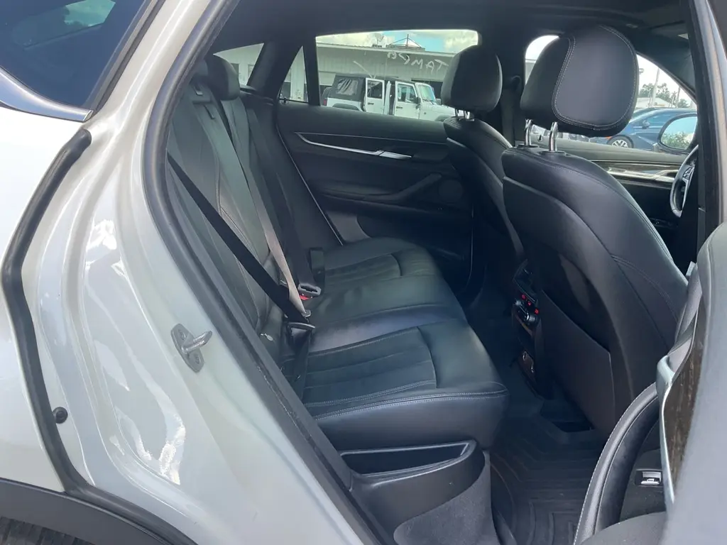 2018 BMW X6 XDRIVE35I photo 13
