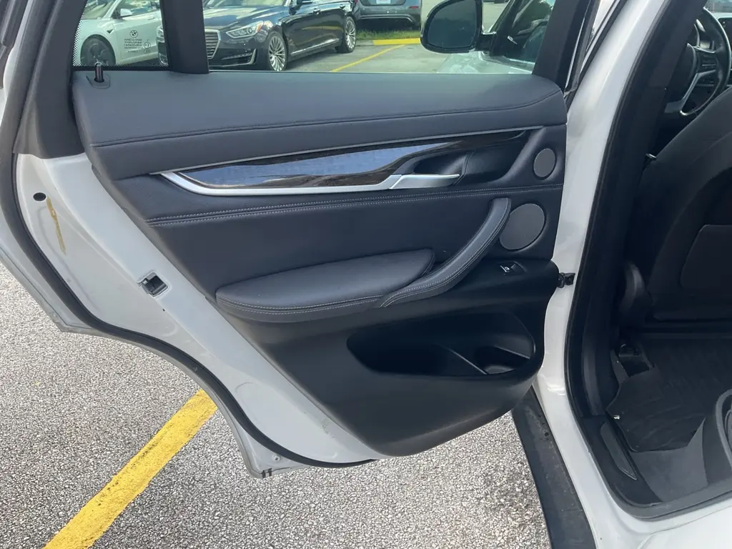 2018 BMW X6 XDRIVE35I photo 14