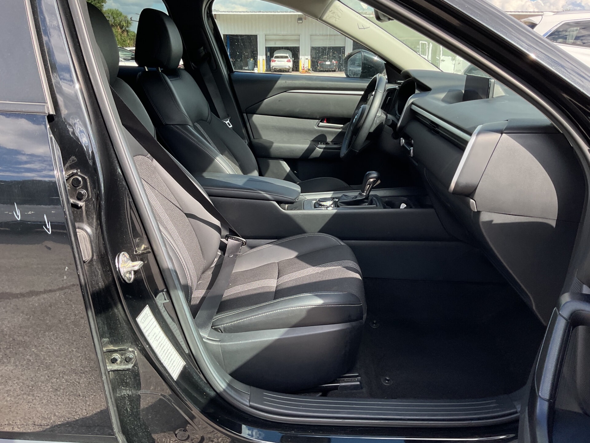 2025 MAZDA CX-50 2.5 S PREMIUM PACKAGE photo 16