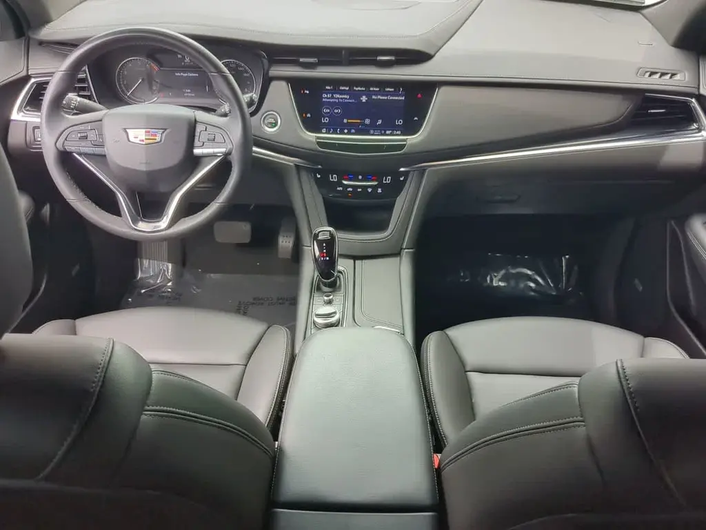 2024 CADILLAC XT6 FWD LUXURY photo 11
