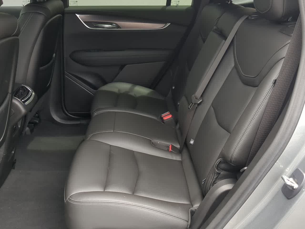 2024 CADILLAC XT6 FWD LUXURY photo 16