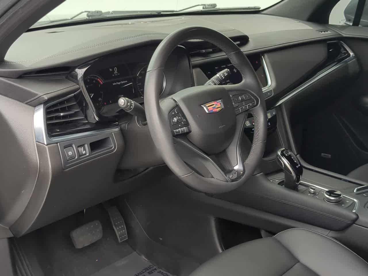 2024 CADILLAC XT6 FWD LUXURY photo 17