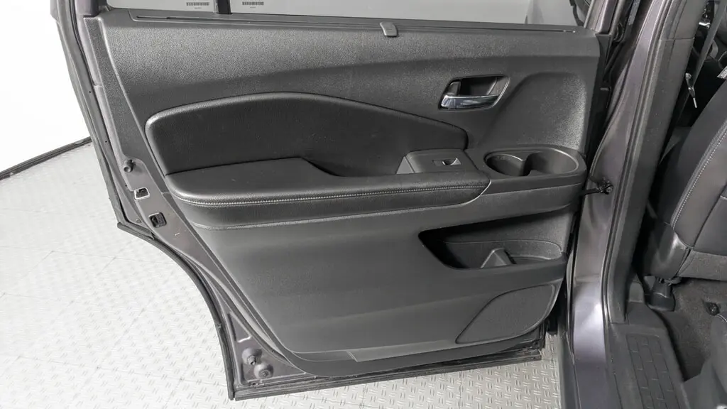 2021 HONDA PASSPORT EX-L photo 16