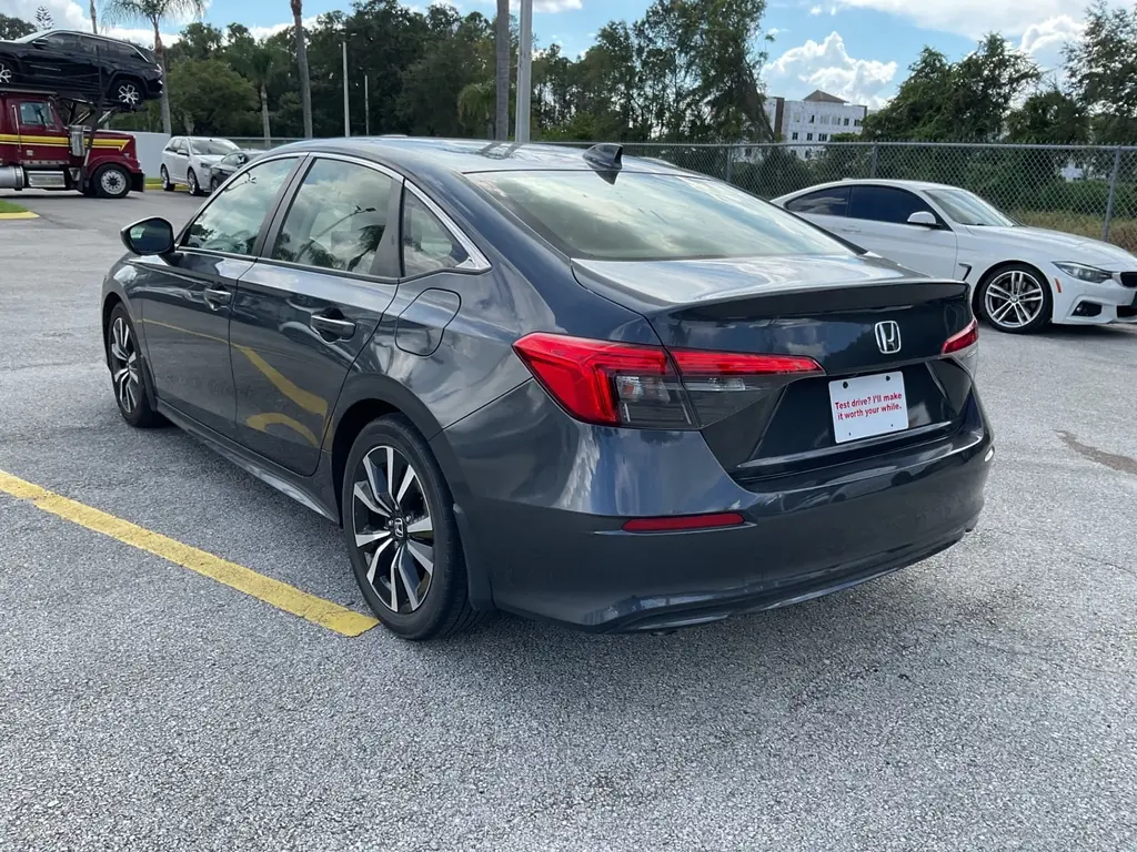 2022 HONDA CIVIC EX photo 3